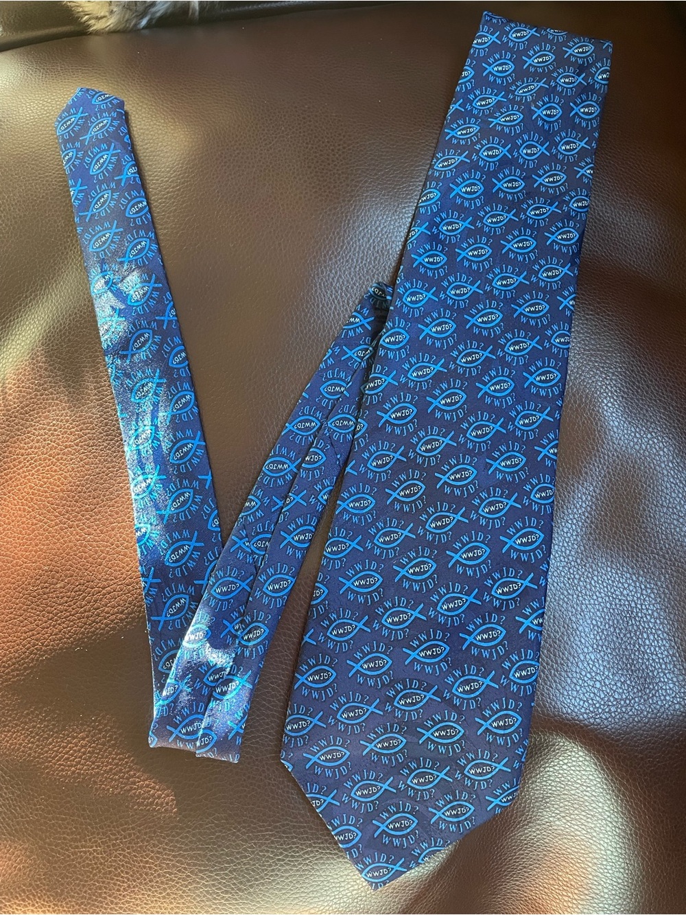 Navy Blue Patterned Men's Tie by (Unbranded)
